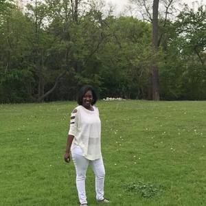 Meet your Posher, Christina